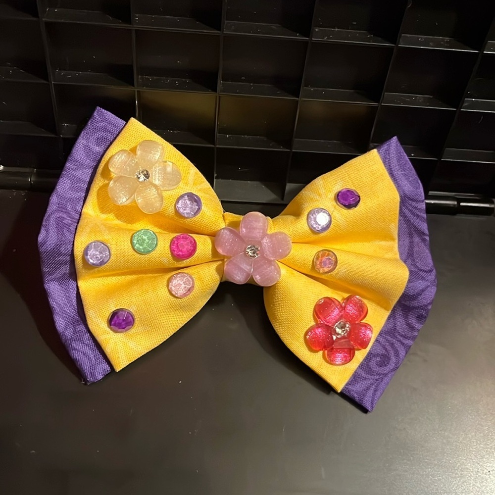 Rapunzel hair bow